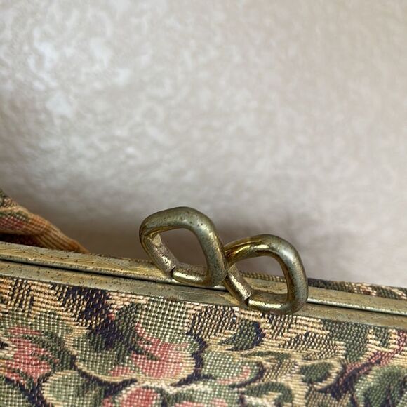 Floral Tapestry Handbag - Picture 9 of 9